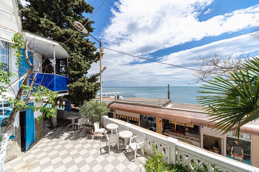 Территория дома - Дражинского, 7